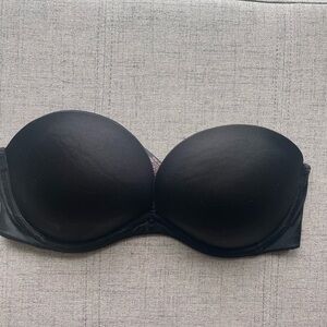 Victoria’s Secret Very Sexy Strapless Bra